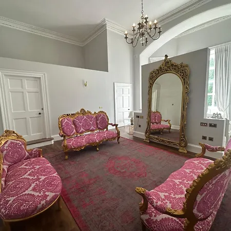 Uppercourt Manor Hotel Freshford